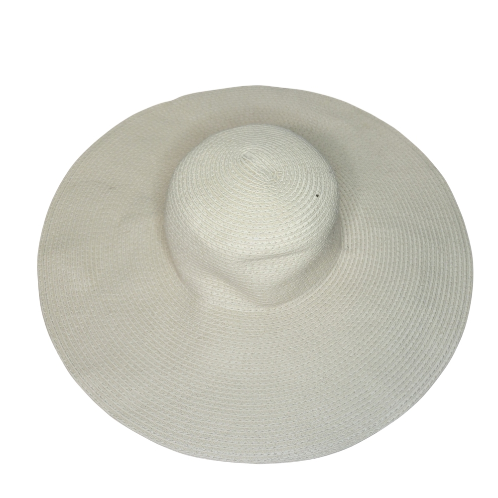 Floppy beach/sun hat